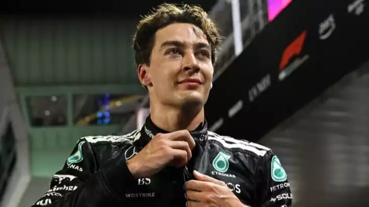 Pembalap Mercedes, George Russell