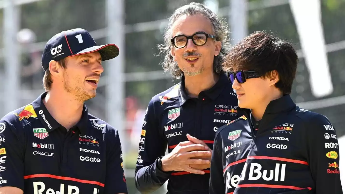 Max Verstappen, Laurent Mekies dan Yuki Tsunoda