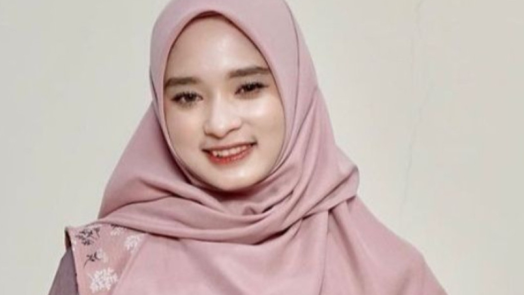 Inara Rusli Diduga Selingkuh dengan Insanul Fahmi yang Statusnya Suami Orang, Manajer Tegaskan Hanya Dekat sebagai Rekan Bisnis