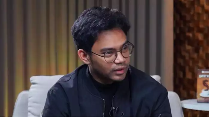 Suami Wardatina Mawa, Insanul Fahmi