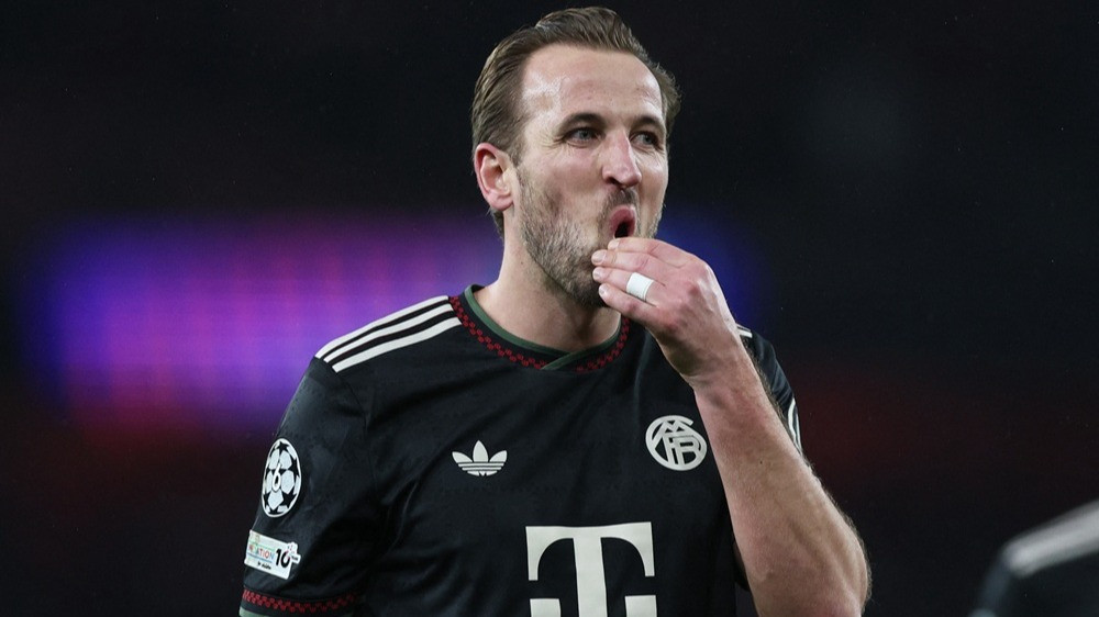 Harry Kane Masih Betah di Bayern, Barcelona Harus Tunda Mimpi Datangkan Sang Mesin Gol Inggris
            - galeri foto