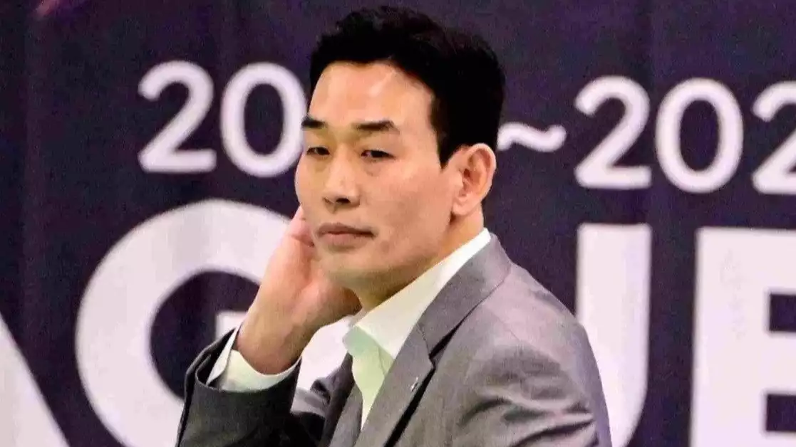 Pelatih Red Sparks, Ko Hee-jin