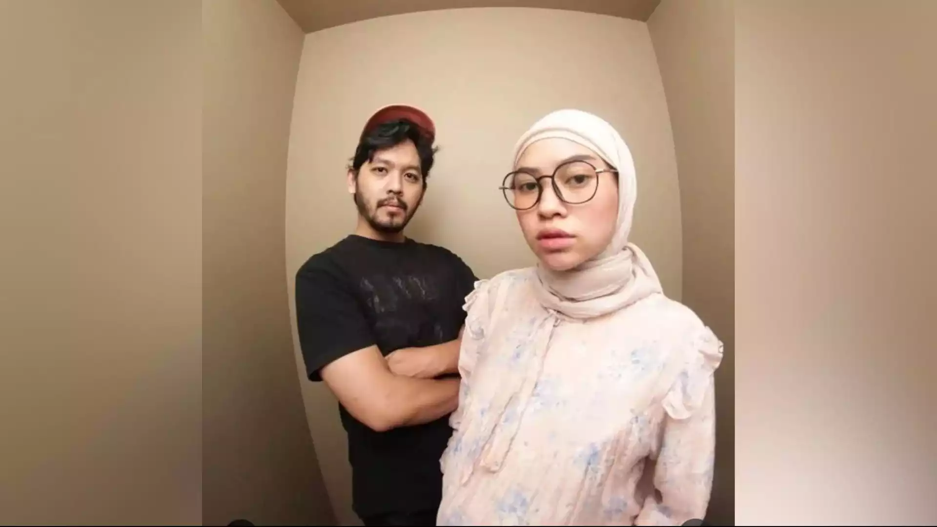 Alvin dan Anita viral tumbler Tuku