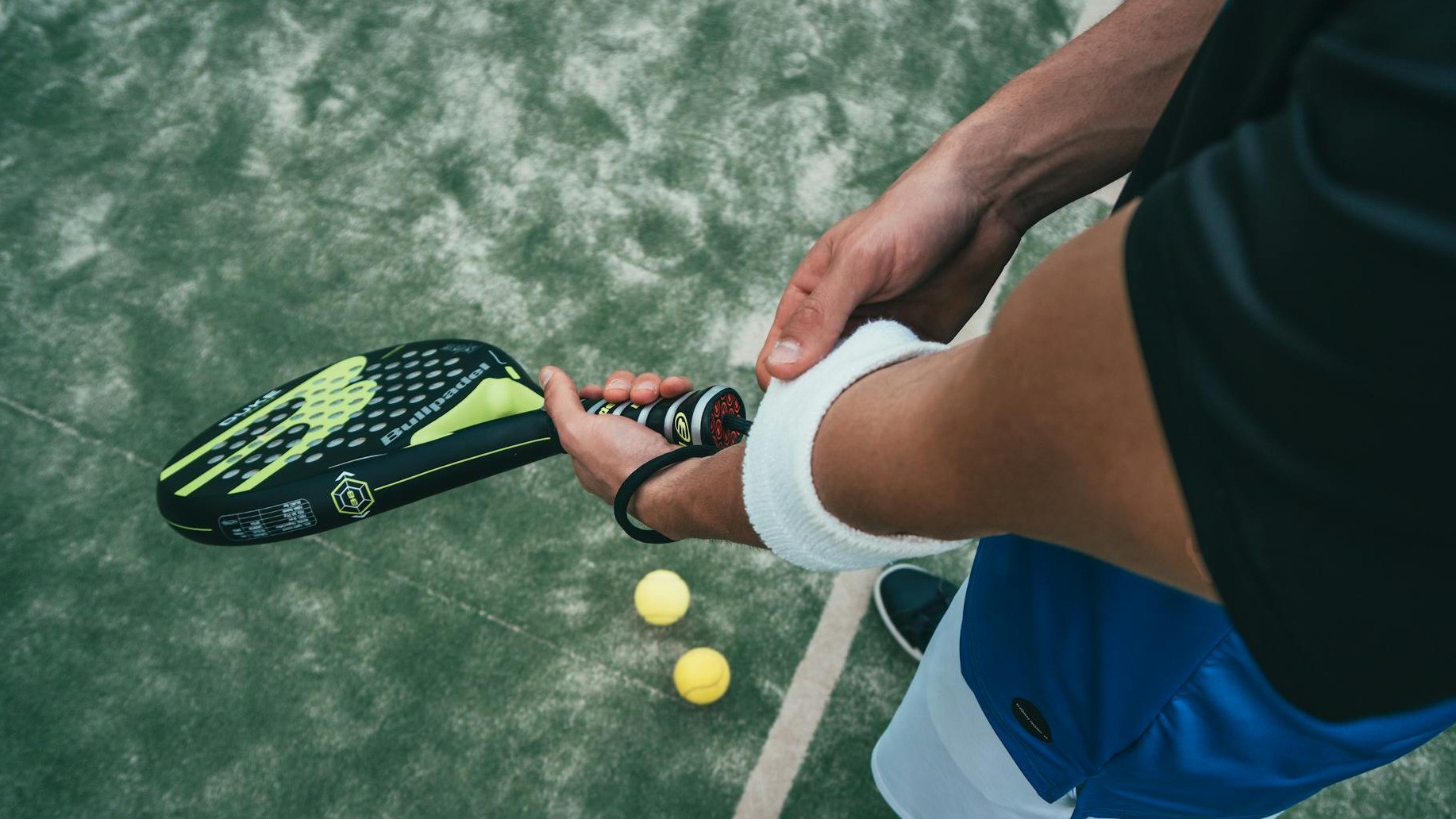 Hati-hati Kena Tennis Elbow! Ini 5 Cara Mencegah Cedera Siku saat Main Padel dengan Intensitas Tinggi
            - galeri foto