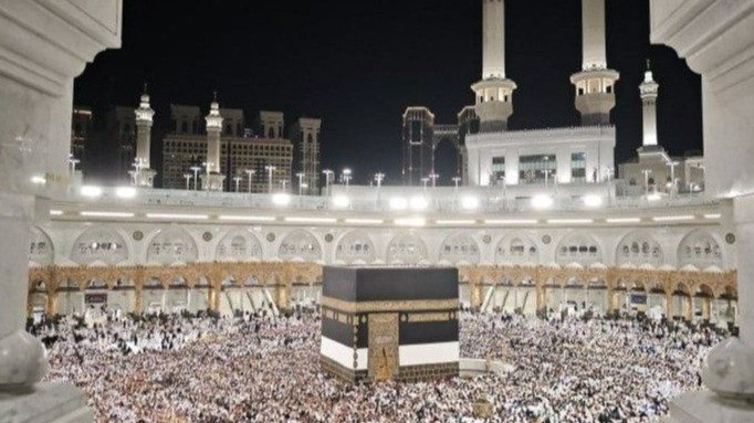 Sudah Pernah Berhaji, Apakah Wajib Dipanggil Pak Haji atau Bu Hajjah?
            - galeri foto