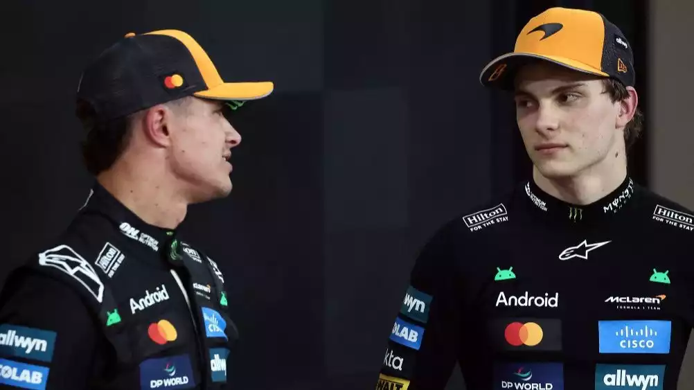 Dua pembalap McLaren F1 Team, Lando Norris dan Oscar Piastri