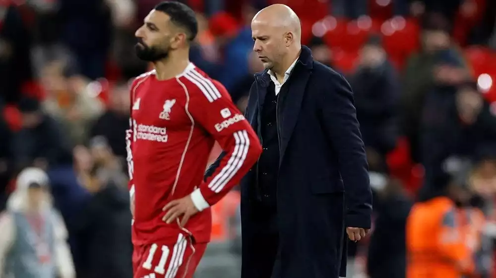 Mohamed Salah dan pelatih Liverpool Arne Slot