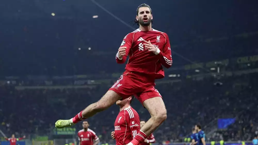 Dominik Szoboszlai rayakan gol kemenangan Liverpool atas Inter Milan