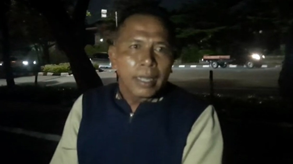 Seorang kerabat korban, Subhan