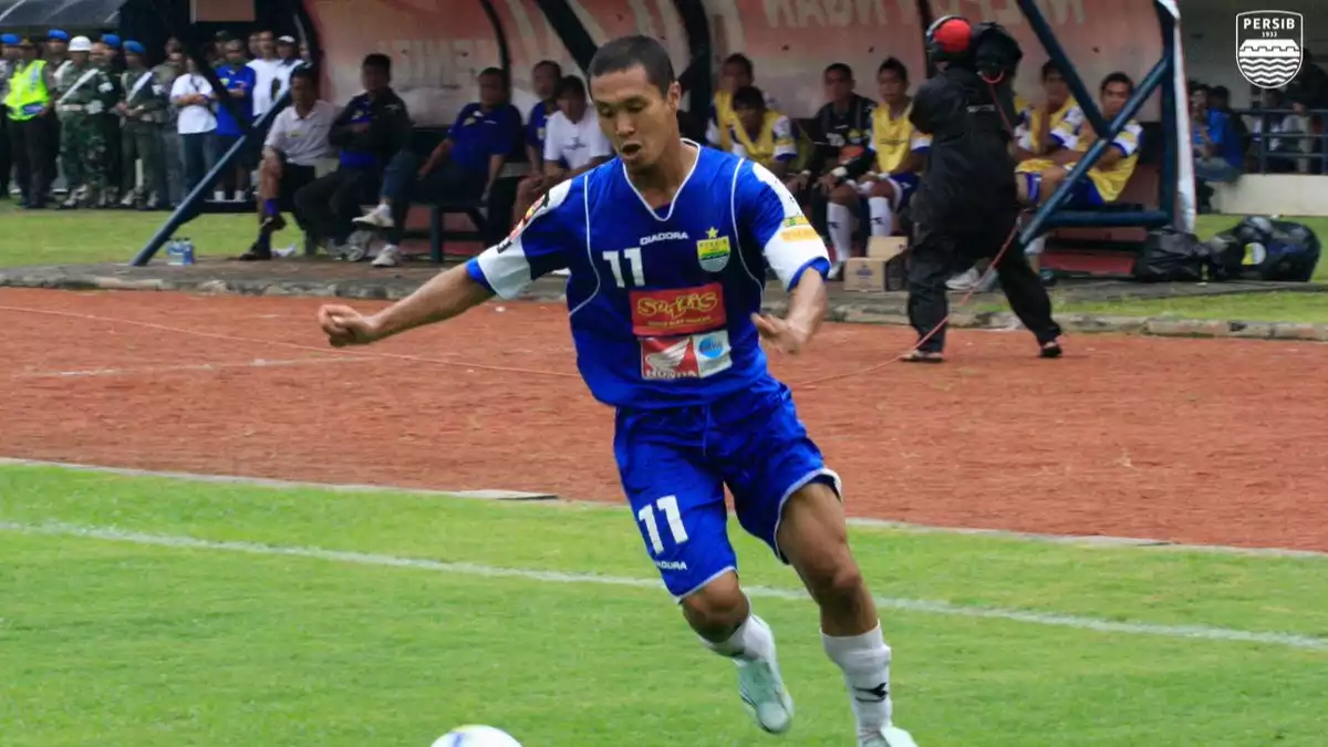Pemain asal Jepang milik Persib Bandung Satoshi Otomo