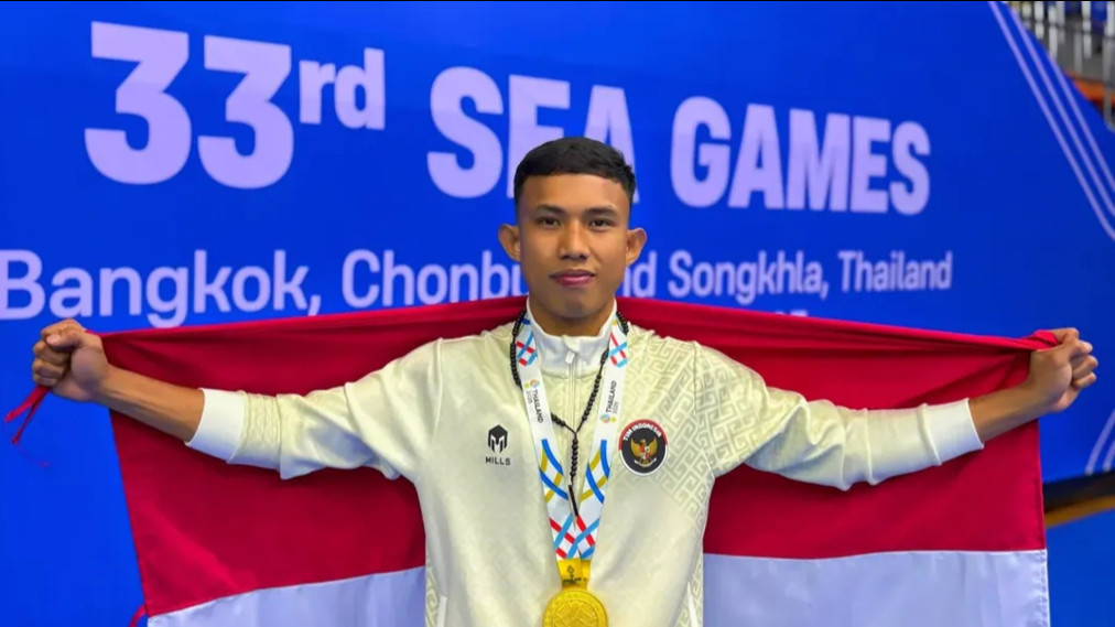 Top 3 Sport: Kisah Haru Anak Tukang Pijat Raih Emas, hingga Dewi Laila Mubarokah 2 Kali Bawa Pulang Emas Saat Hamil
            - galeri foto