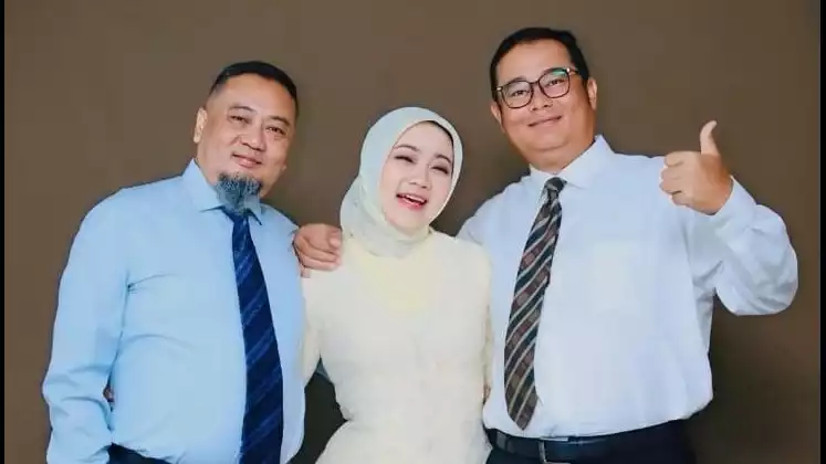 Atalia Praratya bersama kedua kakak laki-lakinya