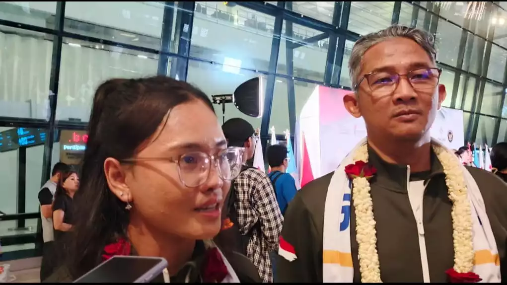 Atlet Loncat Indah Indonesia, Linar Betiliana