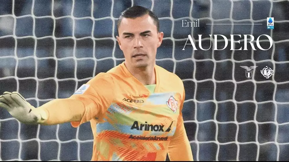 Kiper Timnas Indonesia Emil Audero di Cremonese