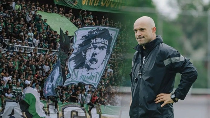 Berapa Gaji Bernardo Tavares di Persebaya? Usai Pernah Antar PSM Juara Liga 1
            - galeri foto