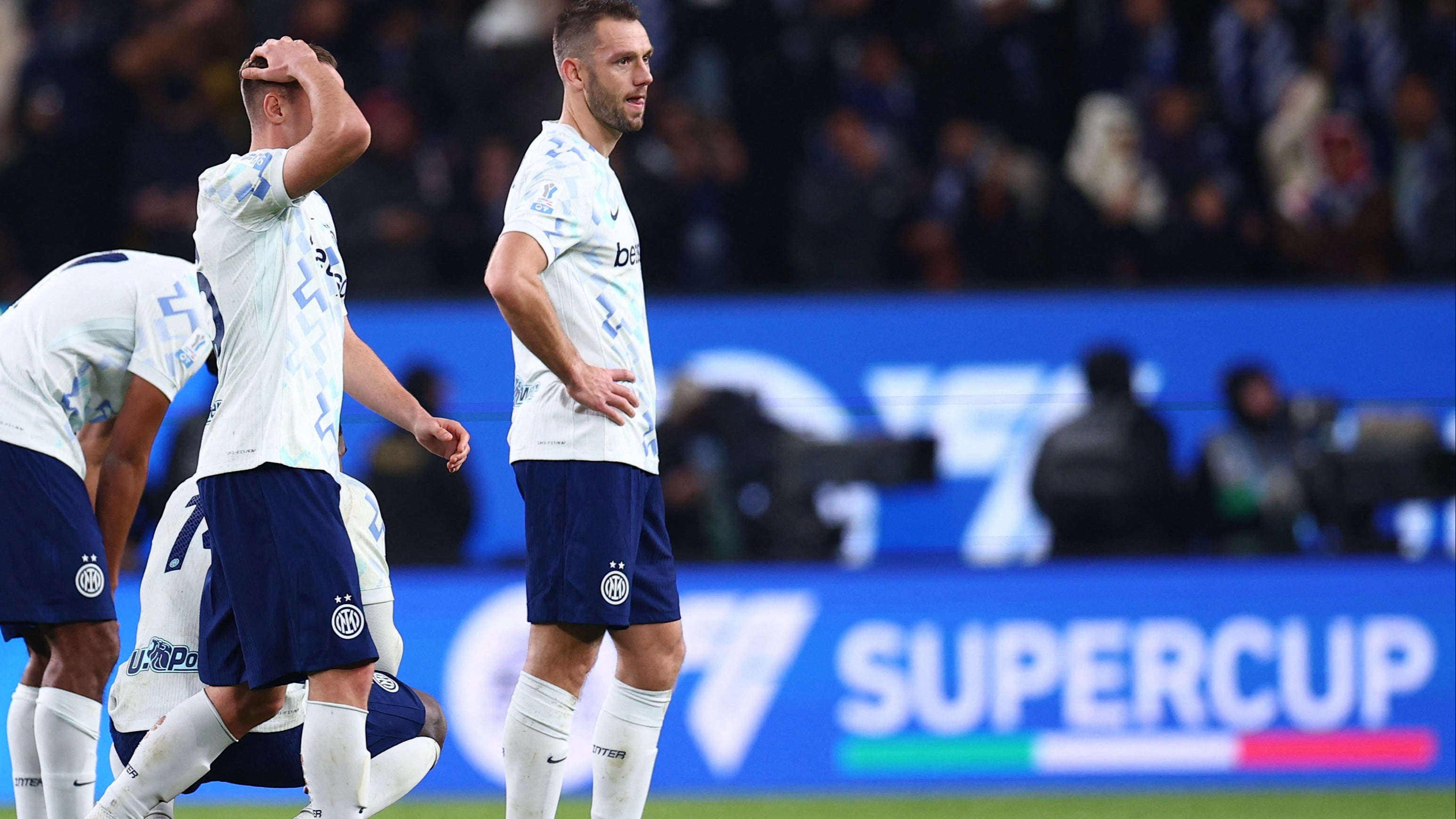 Inter Milan On Fire Jelang Lawan Napoli, Nerazzurri Diakui Makin Solid Tanpa Sang Bek Veteran Andalan
            - galeri foto