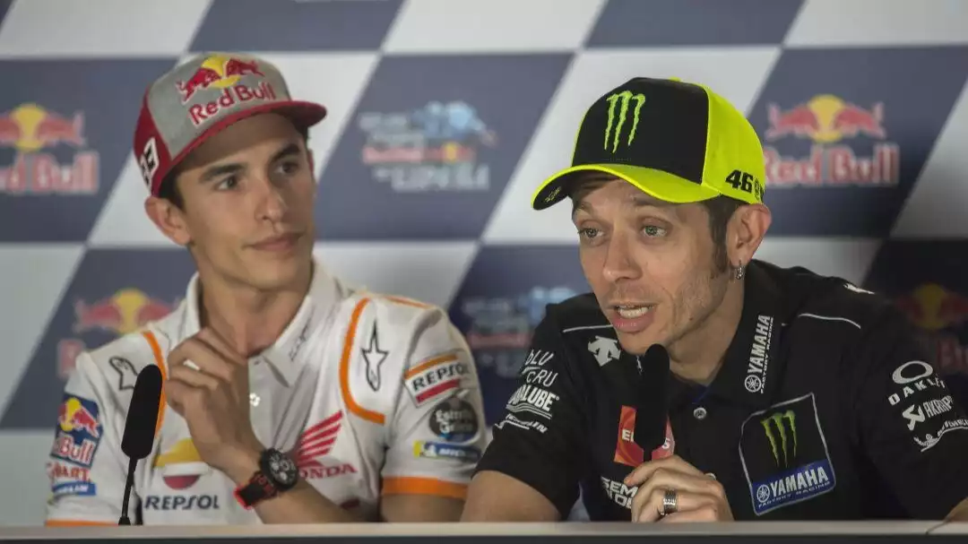 Andrea Iannone sebut Marc Marquez sosok pembalap hebat meski tak punya daya magis seperti Valentino Rossi.