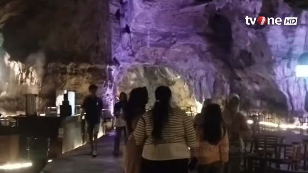 Tempat Wisata Gua Terawang Eco Park di Blora, Jawa Tengah