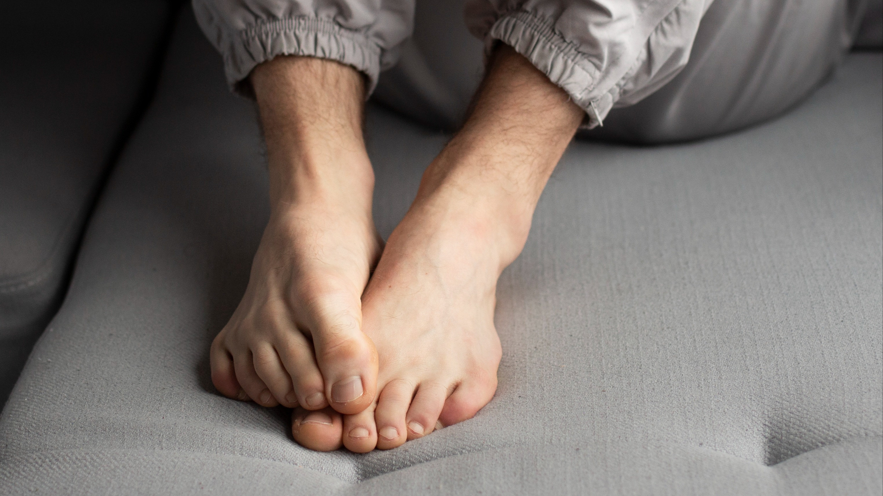 Mata Ikan pada Kaki dan Tangan, Kenali Penyebab dan Cara Mengatasinya
            - galeri foto