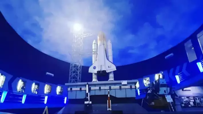 Nikmati Sensasi Berlibur Akhir Pekan dengan Melihat Benda Luar Angkasa di Planetarium, Begini Rute Transjakartanya!