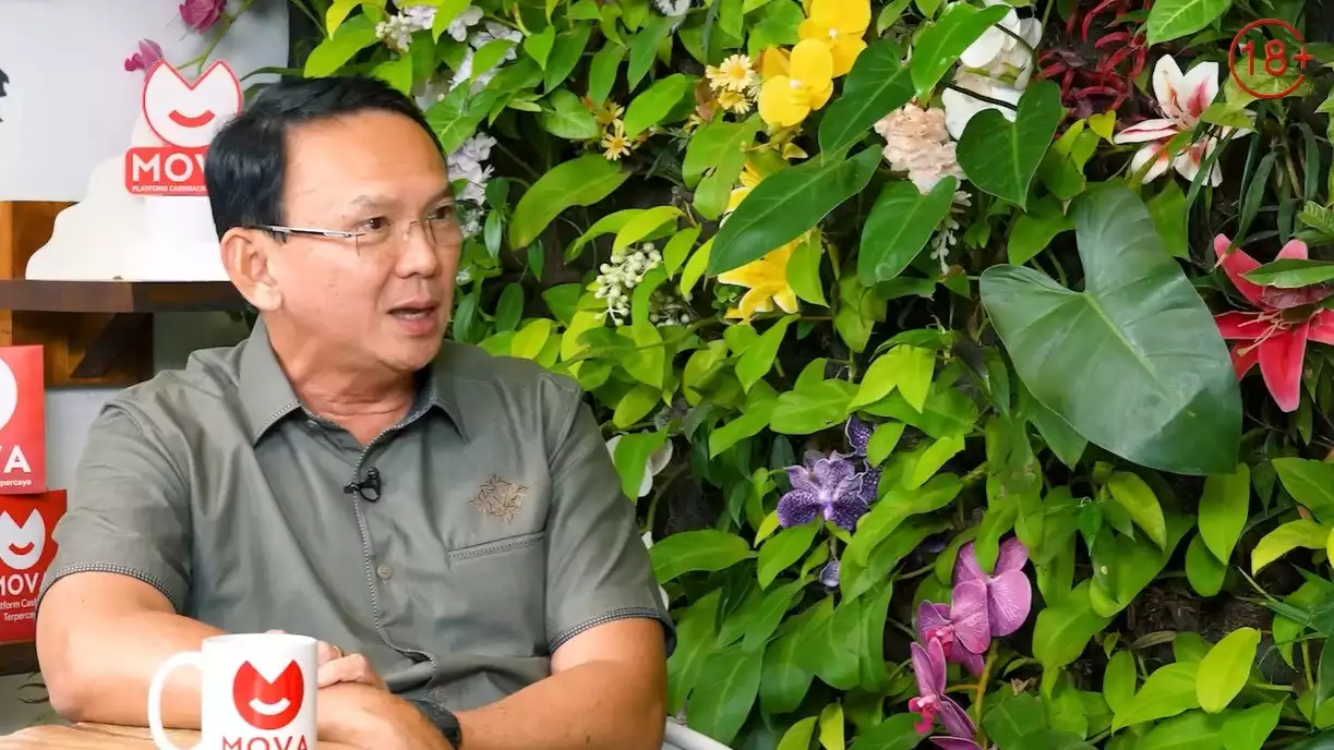 Basuki Tjahaja Purnama alias Ahok di podcast YouTube Denny Sumargo