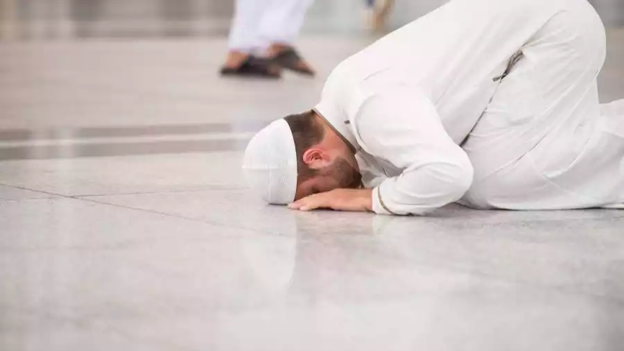 Bukan Jam 12 Malam, Shalat Tahajud Lebih Afdhol di Waktu Ini Kata Ustaz Adi Hidayat