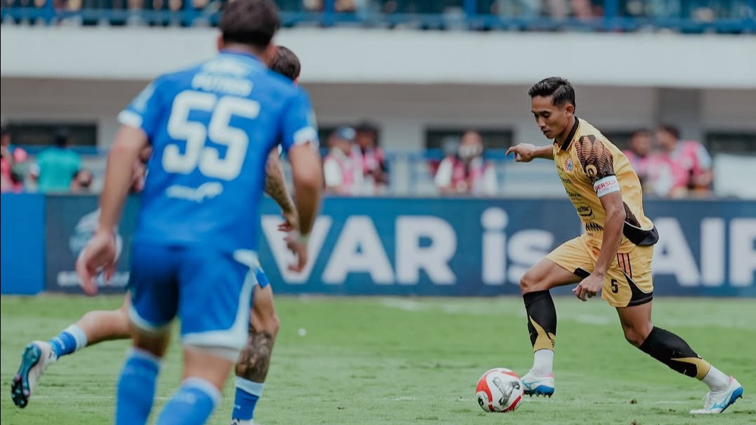 Rizky Ridho di laga Persija Jakarta Vs Persib Bandung