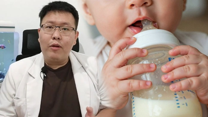 Kolase foto dr Jeffry Kristiawan - Ilustrasi susu formula bayi