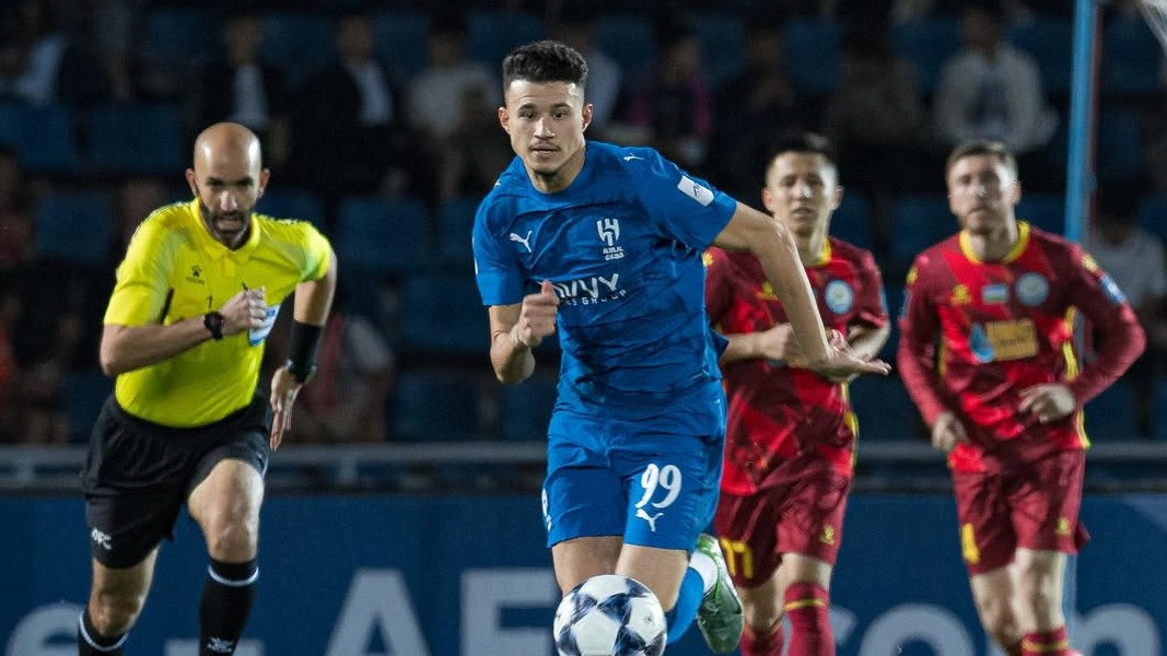 Al Nassr Hadapi Kemelut Drama Transfer Pemain Al Hilal: CEO Setuju, Komite Eksekutif Tolak Mentah-mentah
            - galeri foto