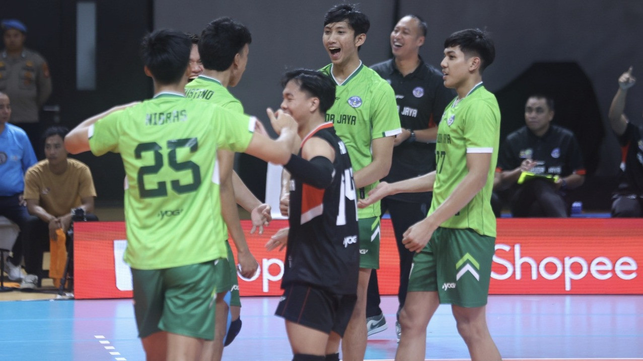 Hasil Proliga 2026, Putra: Jakarta Garuda Jaya Bikin Sejarah! Raih Kemenangan Pertama Usai Taklukan Tuan Rumah
            - galeri foto