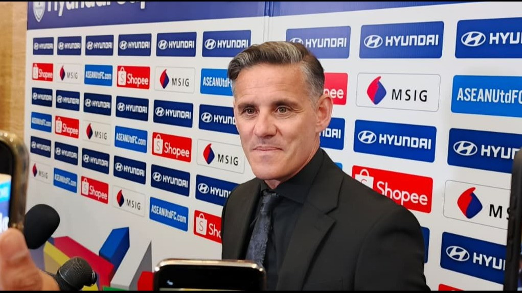 Timnas Indonesia Tanpa Jay Idzes dan Kevin Diks di Piala AFF 2026? Ini Kata John Herdman
            - galeri foto