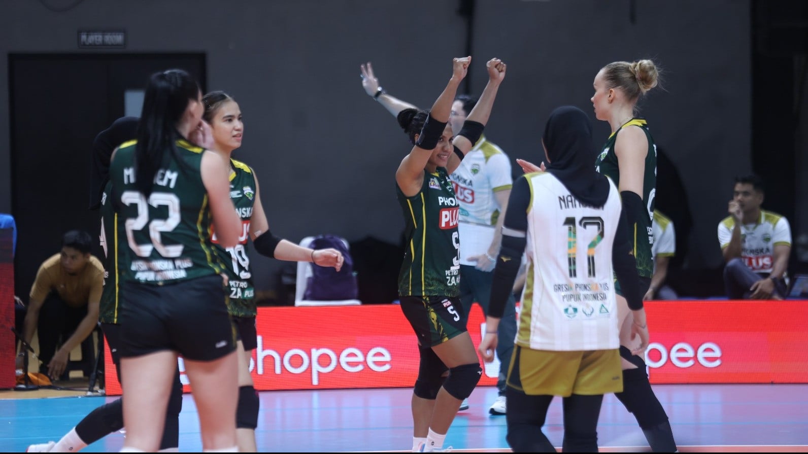 Hasil Proliga 2026, Putri: Gresik Phonska Plus Tak terbendung! Tanpa Ampun Hancurkan Runner Up Musim Lalu
            - galeri foto