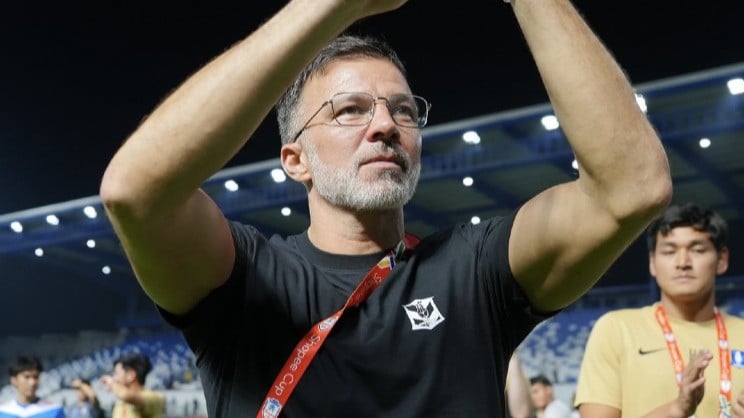 Pelatih Timnas Thailand, Anthony Hudson