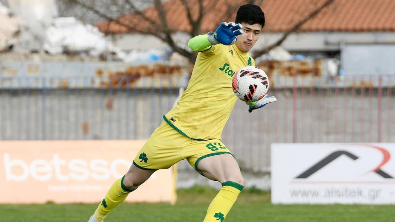 Gabung Persija, Cyrus Margono Ungkap Gaya Bermainnya yang Idolakan 2 Kiper Top Dunia Ini
            - galeri foto