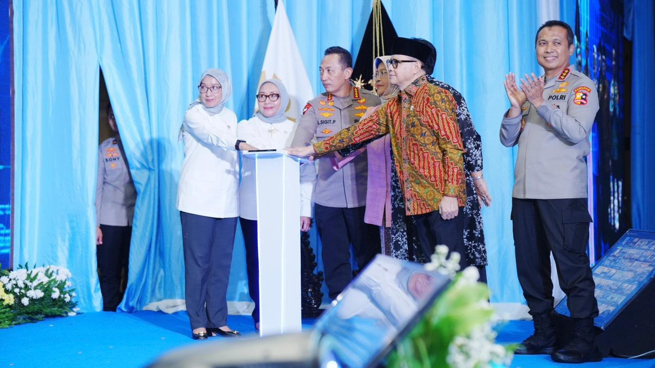 Kapolri Launching Direktorat PPA-PPO di 11 Polda dan 22 Polres, Perkuat Pelayanan hingga Perlindungan Kelompok Rentan
            - galeri foto