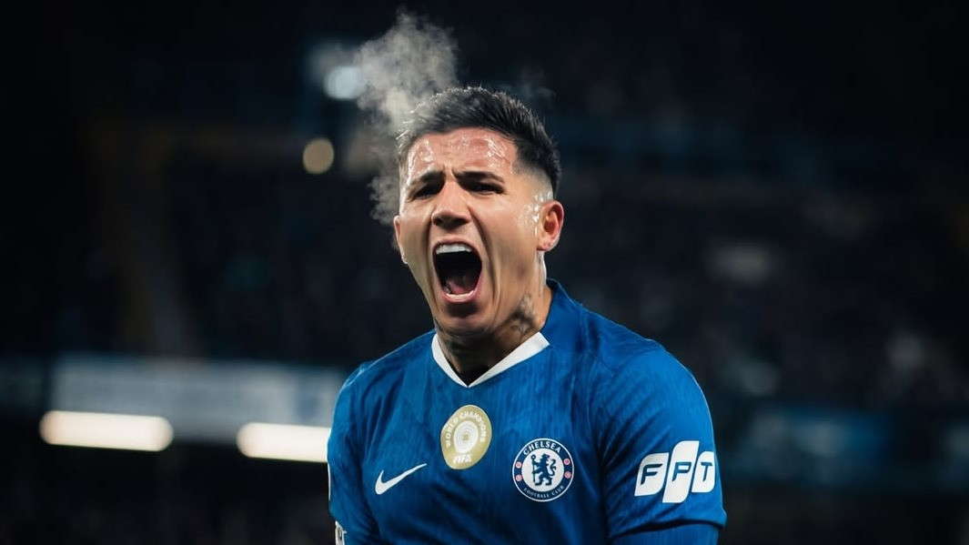 Chelsea Siap Barter Enzo Fernandez dengan Vinicius Jr, Real Madrid Pilih Tukar Guling daripada Bayar Rp2,8 Triliun?
            - galeri foto