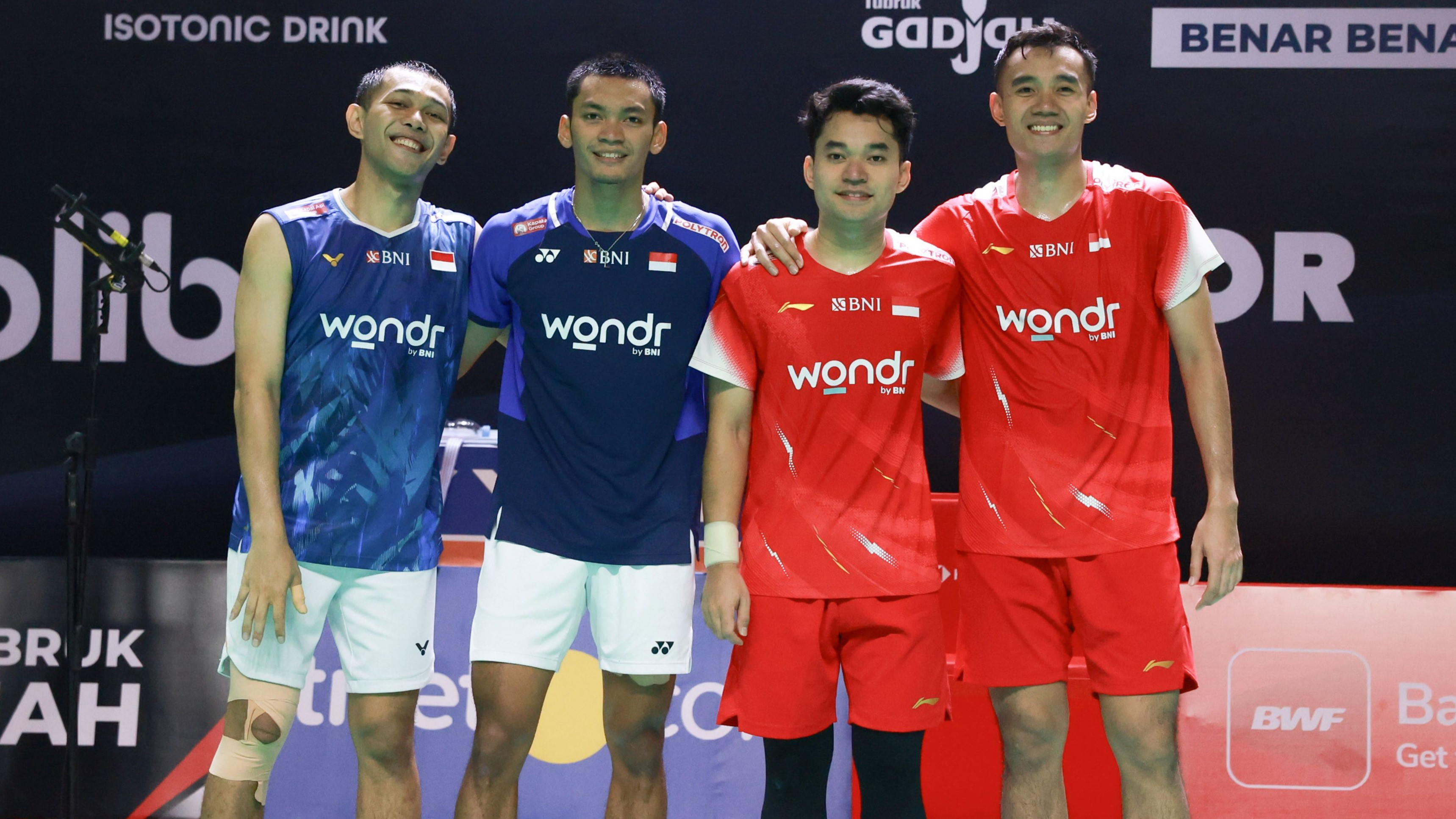 Lolos Dramatis ke Perempat Final, Fajar/Fikri Akui Stamina Jadi PR di Indonesia Masters 2026
            - galeri foto