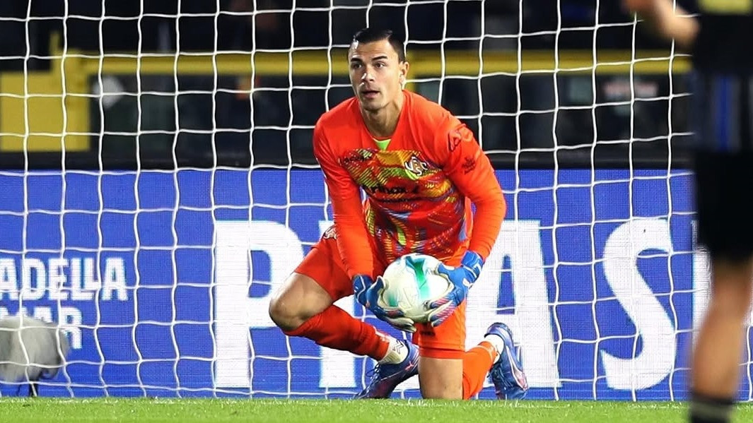 John Herdman Full Senyum, Kiper Timnas Indonesia Jadi Salah Satu yang Terbaik di Serie A 2025/2026
            - galeri foto