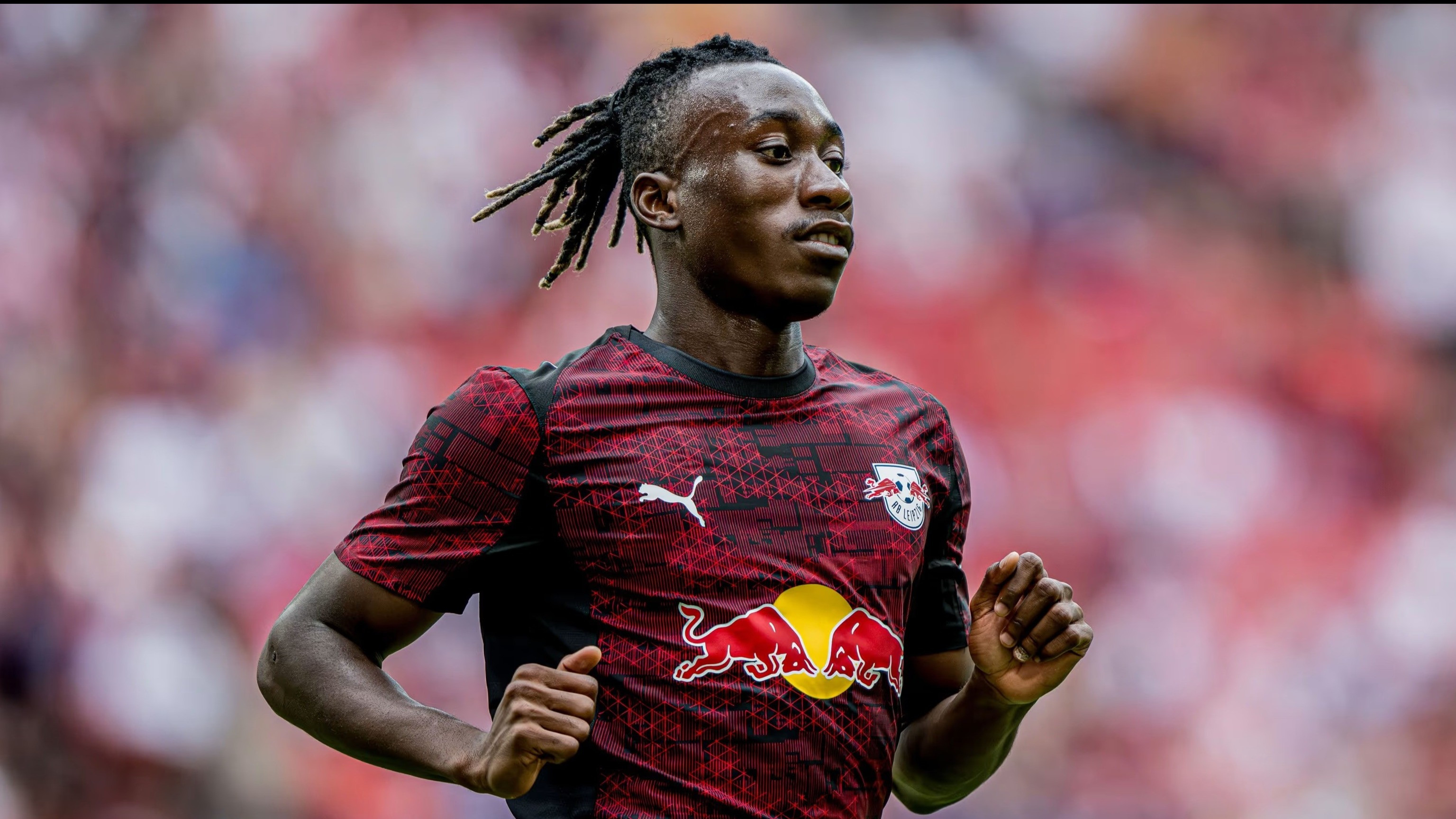 Liverpool Siapkan Pengganti Mohamed Salah? The Reds Incar Penyerang Muda RB Leipzig
            - galeri foto