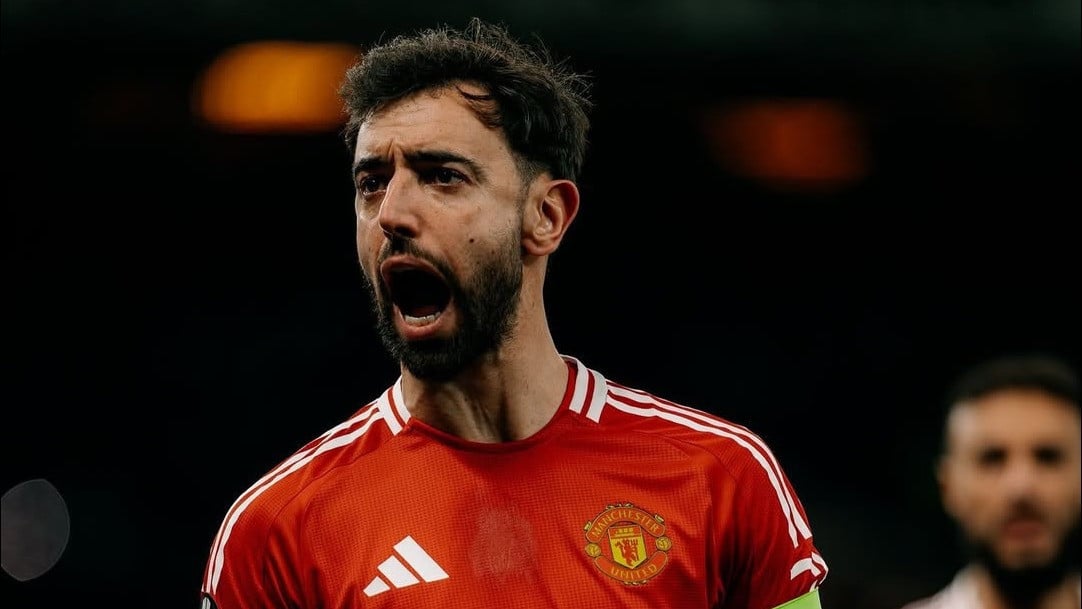 Bak Bumi dan Langit, Segini Perbandingan Gaji Bruno Fernandes di MU Vs Cole Palmer di Chelsea!
            - galeri foto