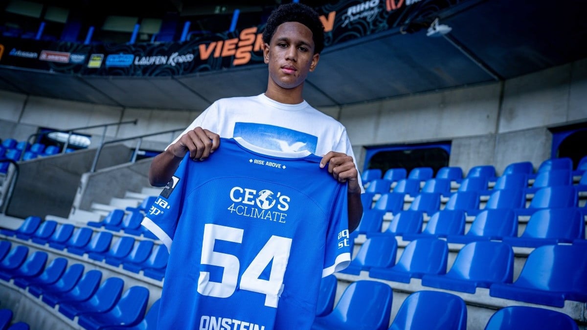 Profil Juwensley Onstein: Pemain Keturunan Indonesia Berdarah Medan yang Selangkah Lagi Main Bersama Lamine Yamal di Barcelona
            - galeri foto