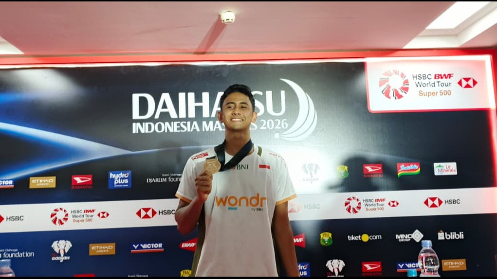 Raih Gelar Super 500 Perdana di Indonesia Masters 2026, Alwi Farhan Sampaikan Pesan untuk Atlet Muda Tanah Air
            - galeri foto