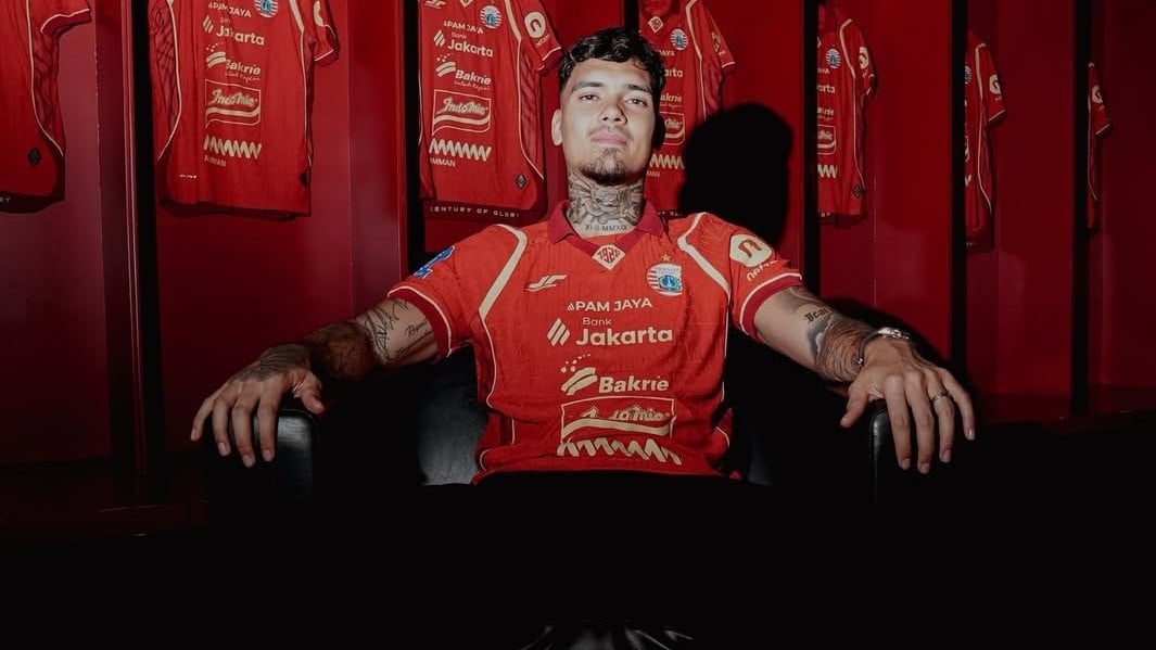 Alan Cardoso akan Digantikan oleh Shayne Pattynama di Persija Jakarta? Begini Jawaban Mauricio Souza
            - galeri foto