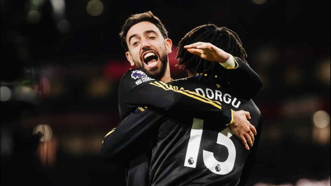 Efek Domino Bruno Fernandes: Dua Pemain Terpinggirkan di Manchester United Saat Era Carrick Dimulai
            - galeri foto