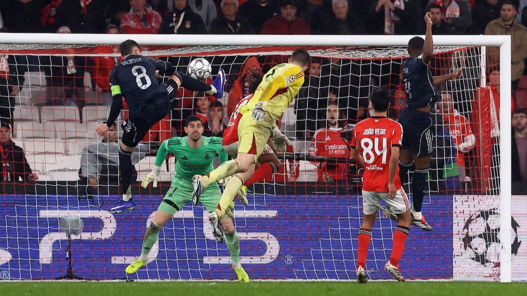 Alvaro Arbeloa Pusing, Real Madrid Tanpa 4 Pemain Bintang saat Hadapi Benfica di Playoff 16 Besar Liga Champions
            - galeri foto