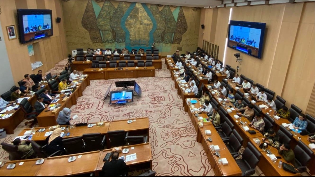 Gubernur Sulut Minta Wilayah Pertambangan Rakyat Ditambah Jadi 232 Blok,
            - galeri foto