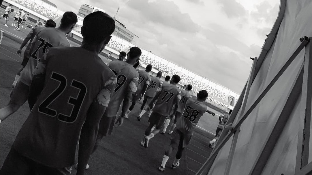 Rizky Ridho Kasih Salam Perpisahan kepada Rio Fahmi dan Hansamu Yama, Isyarat Jadi Pemain yang Dilepas Persija Jakarta?
            - galeri foto