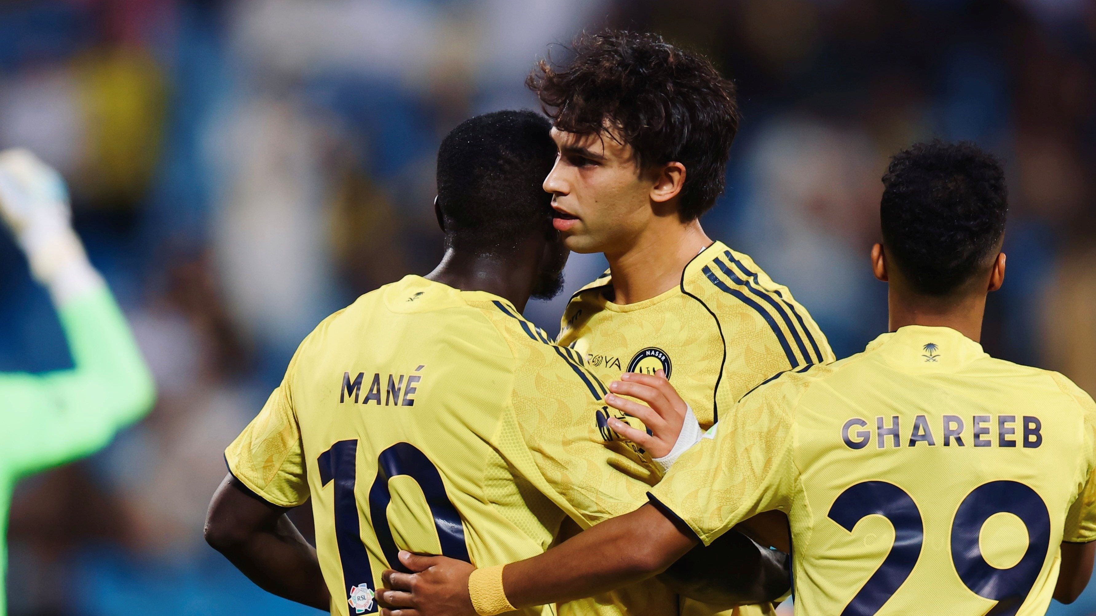 Ditinggal Ronaldo, Al Nassr Tetap Dominasi Statistik hingga Joao Felix Jadi 'Pelayan' Sadio Mane
            - galeri foto