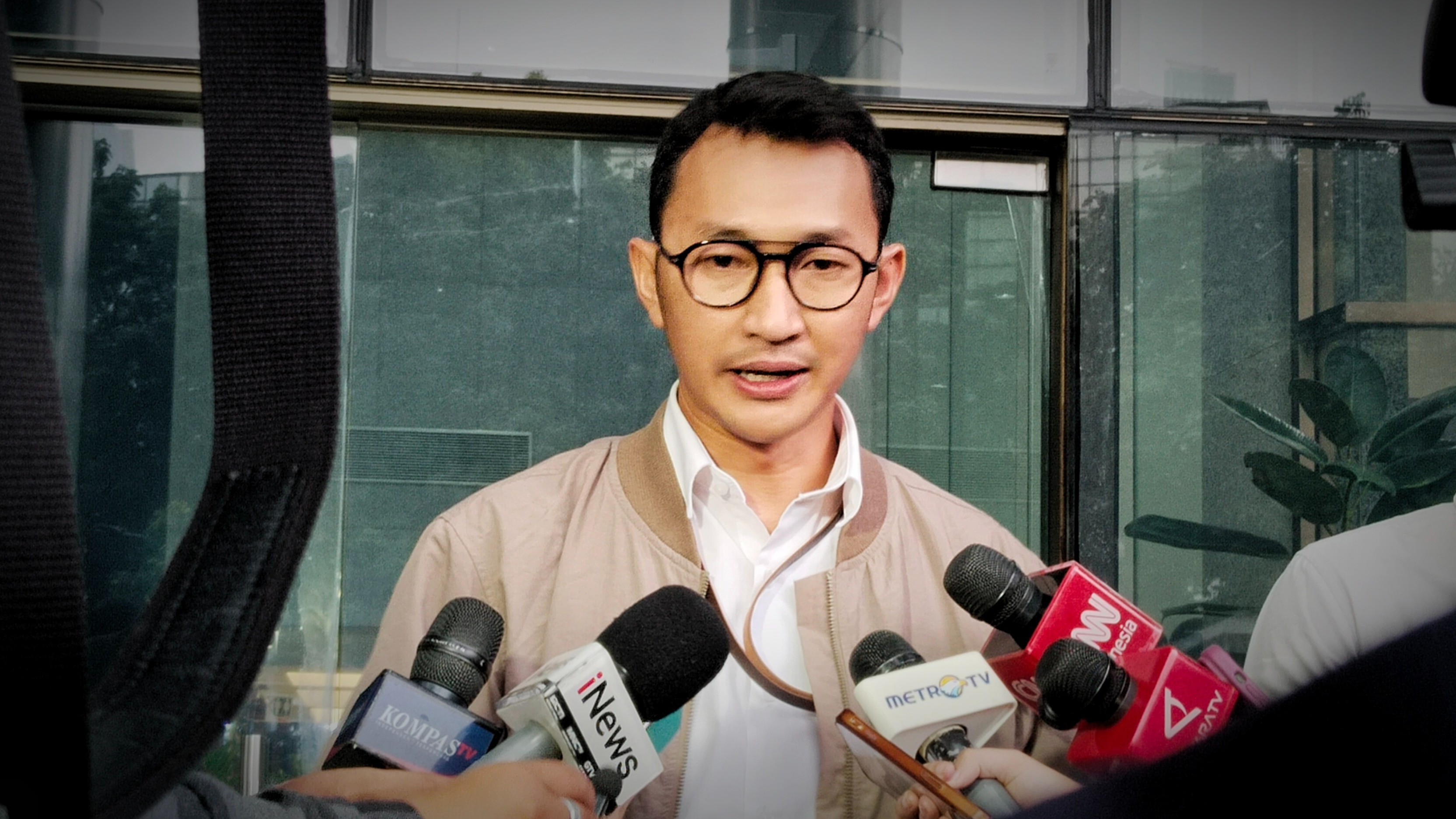 KPK Umumkan Tersangka Pengurusan Importasi Barang di Bea Cukai Hari Ini
            - galeri foto