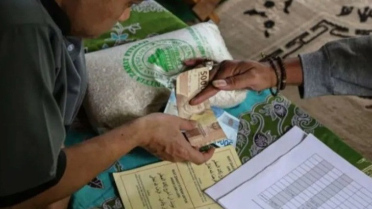 Jangan sampai Terlewatkan! Ini 5 Waktu Membayar Zakat Fitrah dalam Islam
            - galeri foto